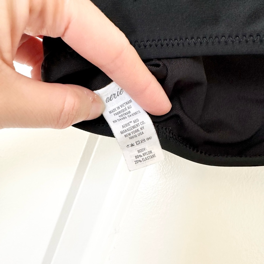 Last Chance 1/11: Scoop neck bikini top - Picture 3 of 4